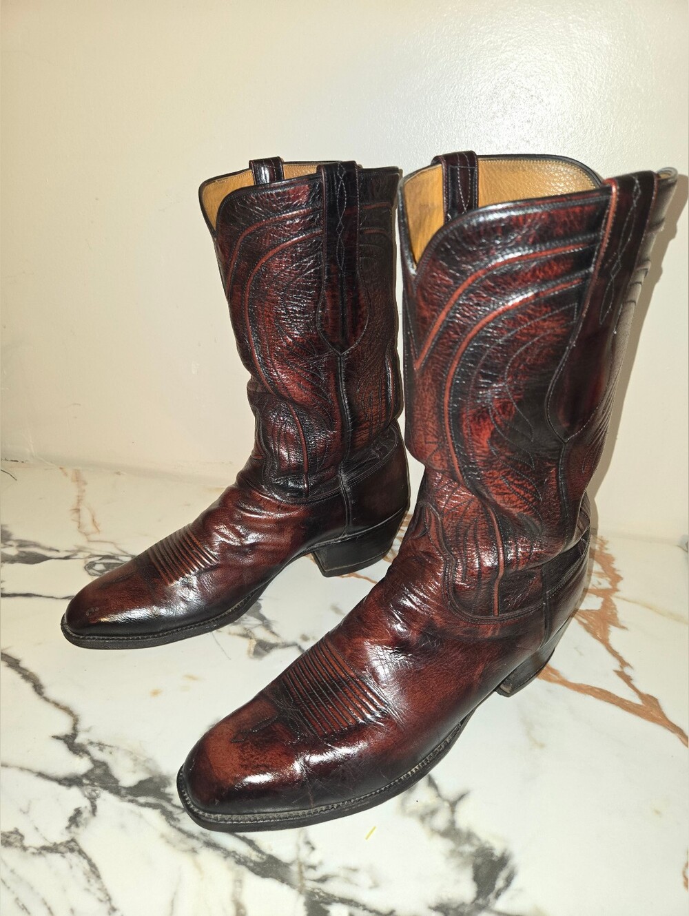Lucchese Black Cherry Mens Leather Boots Size 10 1/2 C.